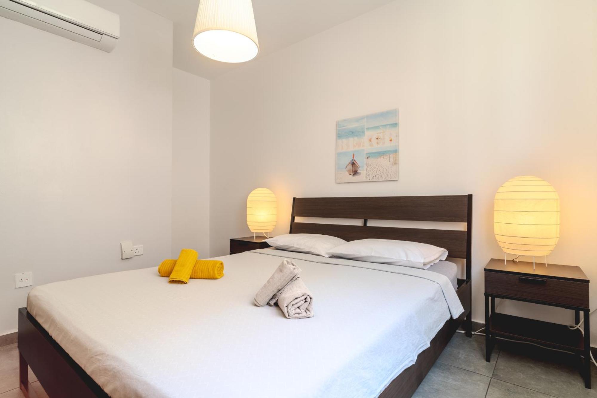 Апартаменты Kave Blue Mackenzie 1 Bdr Flat With Pool Ларнака Экстерьер фото