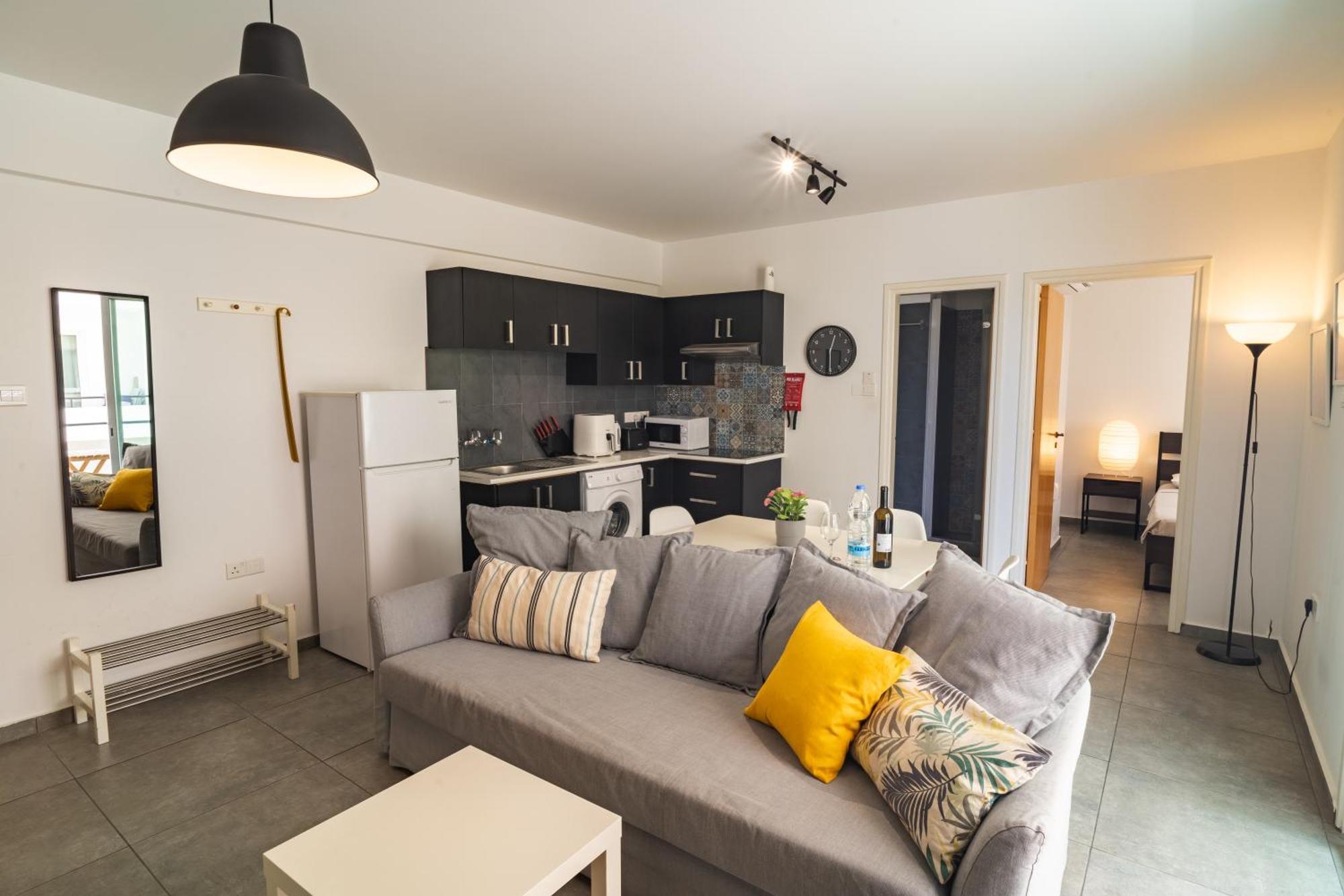 Апартаменты Kave Blue Mackenzie 1 Bdr Flat With Pool Ларнака Экстерьер фото