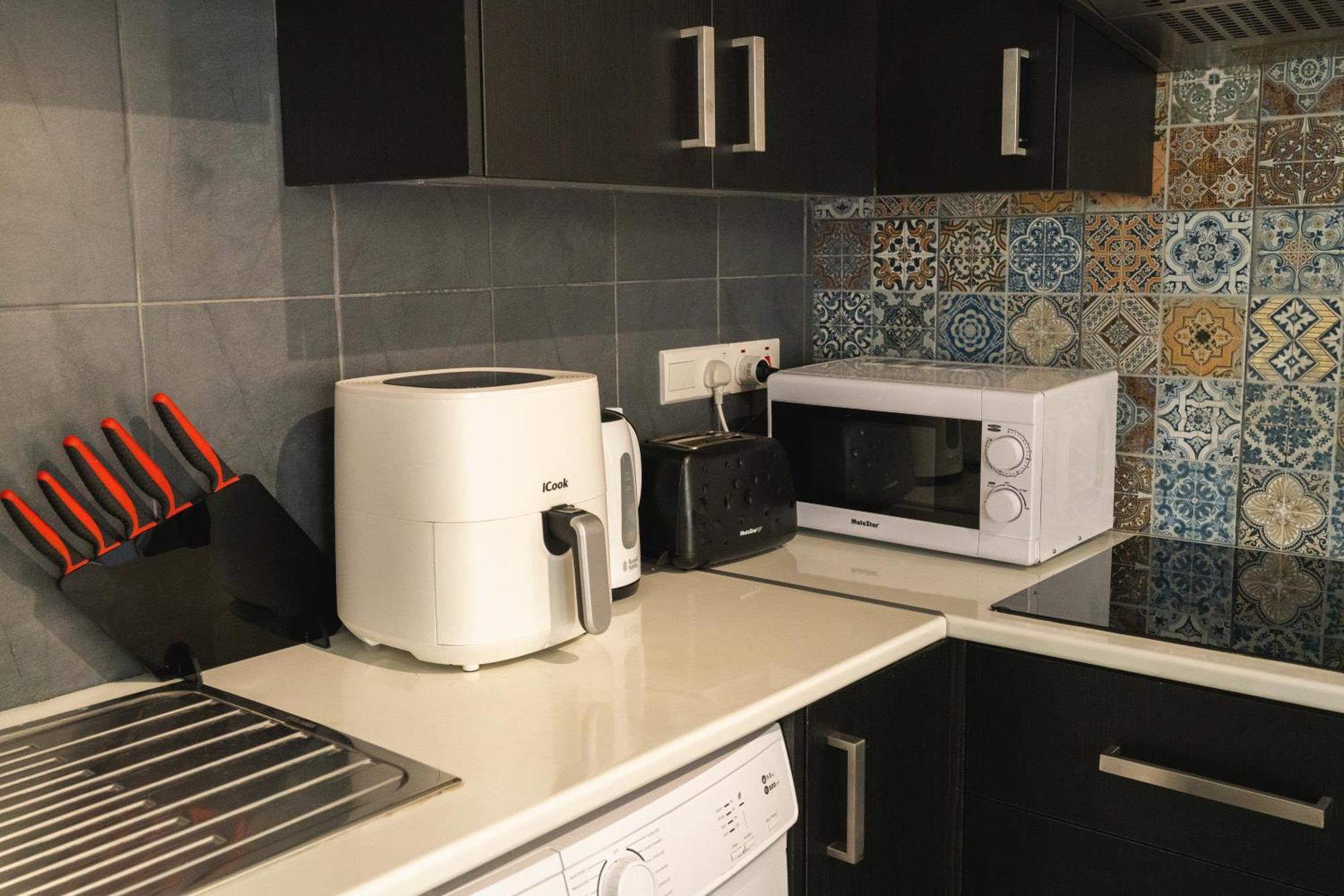 Апартаменты Kave Blue Mackenzie 1 Bdr Flat With Pool Ларнака Экстерьер фото
